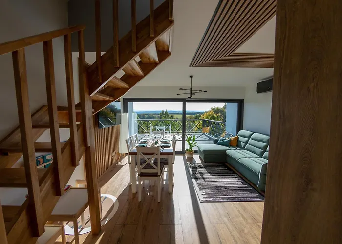 Na Skarpie 펜션 Klecza